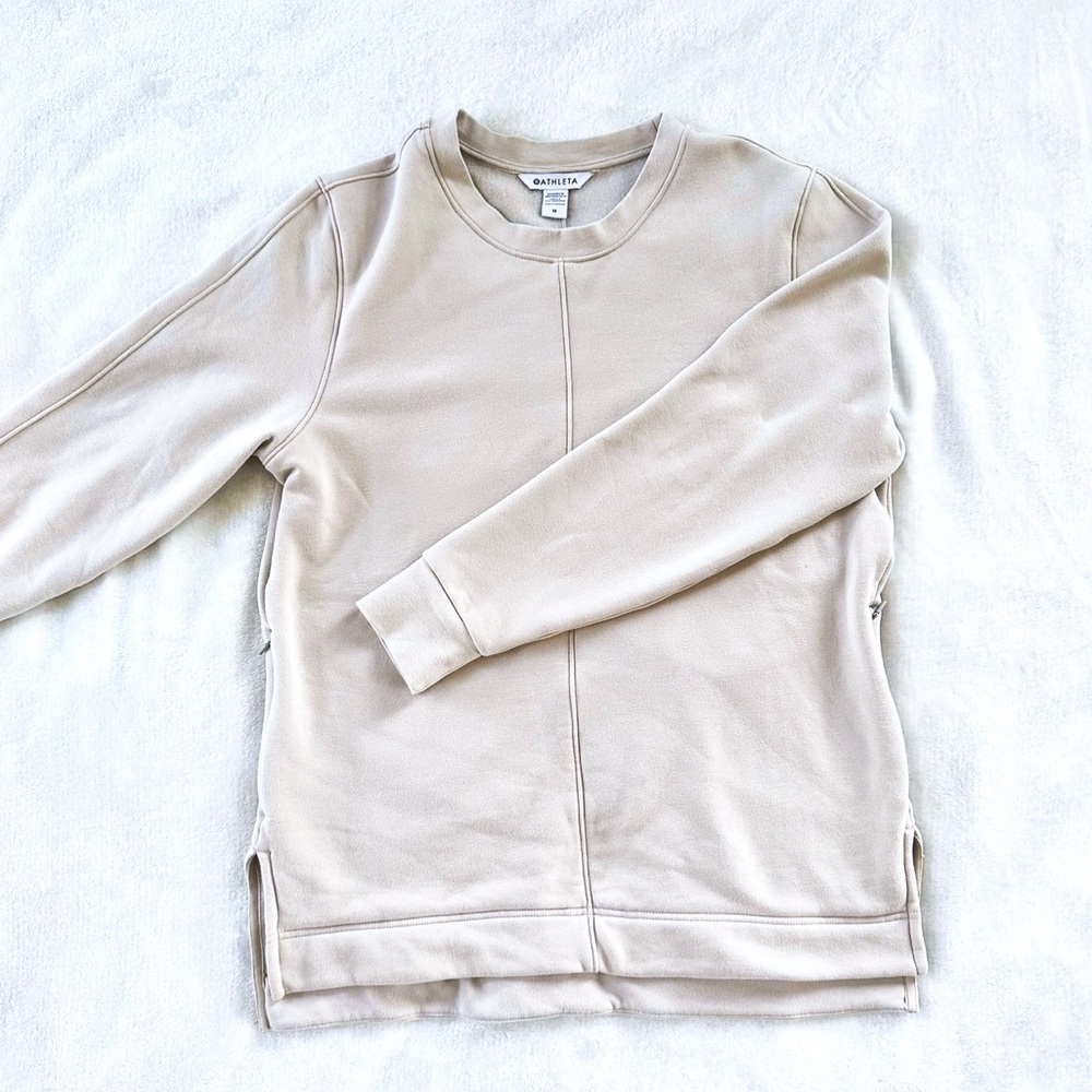 Athleta women’s sweatshirt.